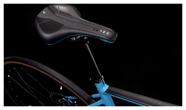 Bicicleta de carretera Cube Attain Race Shimano Tiagra 10S 700 mm Azul cielo 2022