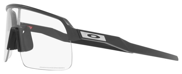 Oakley Sutro Lite Matte Carbon Photochromic Goggles / Ref: OO9463-4539