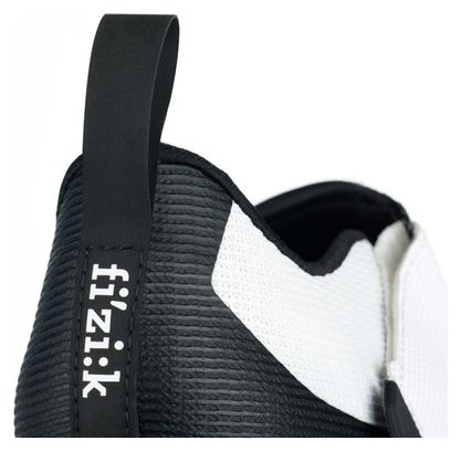 FIZIK Transiro Infinito R3 Road Shoes 2019 Black / White
