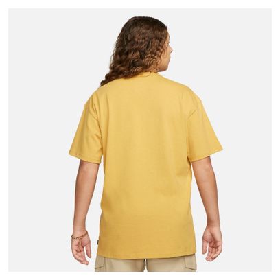 T-shirt manches courtes Nike Sportswear Premium Essential Jaune