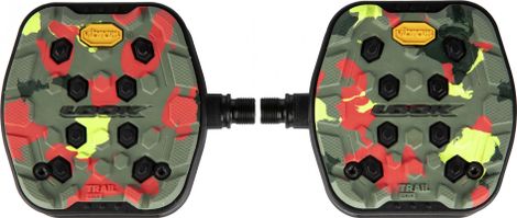 Pair of Flat Look Trail Grip Camo Pedals
