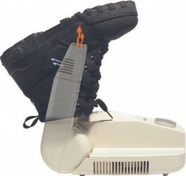 COMPACT DRY IONIZER Sèche chaussures de voyage avec système ion antibactérien