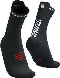 Compressport Pro Racing Socks v4.0 Run High Schwarz/Weiß/Rot