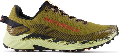 Chaussures de Trail Running New Balance Fuelcell Summit Unknown v4 Khaki